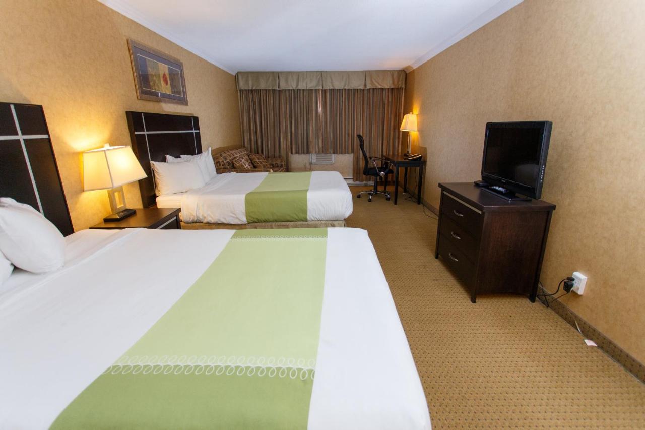 The George Dawson Inn & Conference Centre Dawson Creek Eksteriør bilde